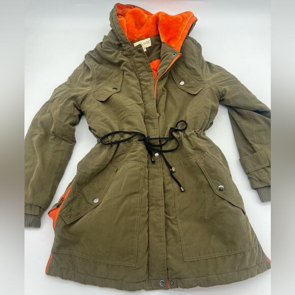 VERI GUDE Green Coat With Hood - Picture 3 of 11